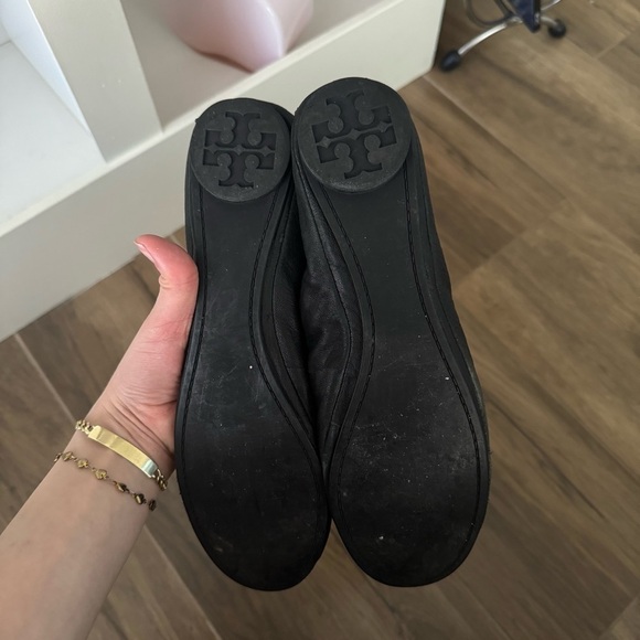 TORY BURCH Black Eddie Leather Ballet Flats - Picture 5 of 5
